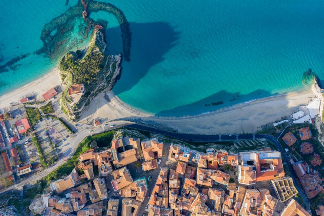 J Luxury Home Tropea Exteriör bild
